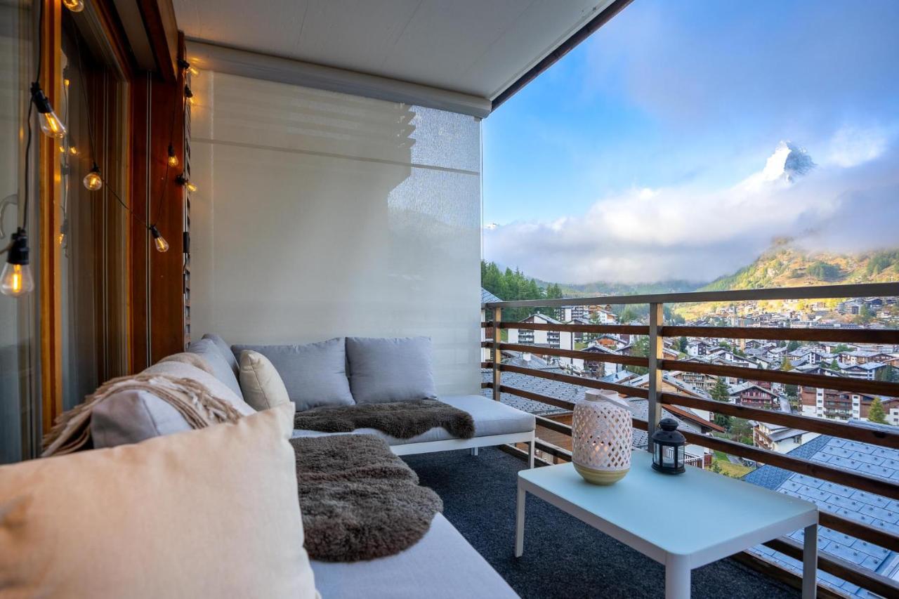 Modern Apartment With View Over Zermatt Kültér fotó